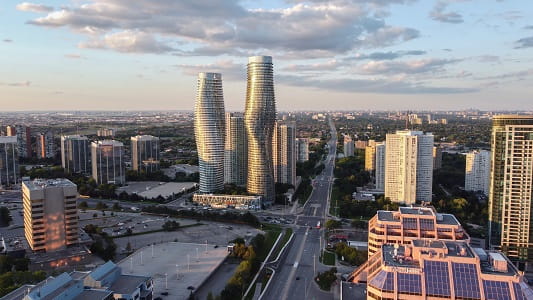 Mississauga eavestrough installation and gutter replacement services