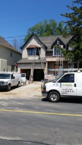 eavestrough repair services hero 01.jpg