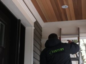 experienced eavestrough repair professionals 02.jpg
