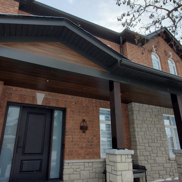 Soffit Replacement Toronto | Century Aluminum